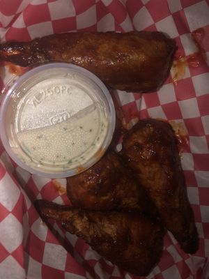 Sirbarbalo wings at Mark of the Beastro in Salt Lake City