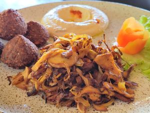 Shawarma falafel and hummus #Veganuary at Way Nam in Koh Phangan