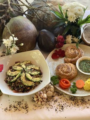 Burmese salad and samosa  #Veganuary at Way Nam in Koh Phangan