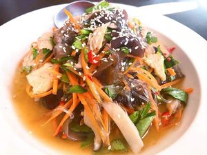Glass noodle salad with mushroom at Weangboon in Lampang