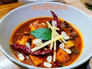 Hunglae ​​curry at Weangboon in Lampang