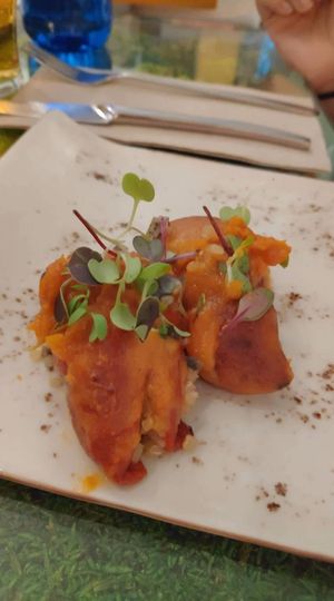 Stuffed bell peppers at Madrid Vegan Tours in Madrid