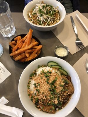   at La Cantine Viêtgétarienne in Bordeaux