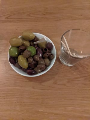 Olives at Pizzabar Rijslust in Tilburg
