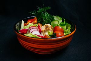 salat at Healthy Conscience in St Petersburg