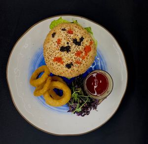 Бургер at Healthy Conscience in St Petersburg