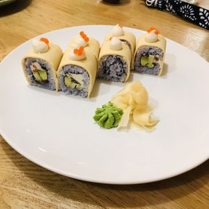 Emperor Roll at Healthy Conscience in St Petersburg