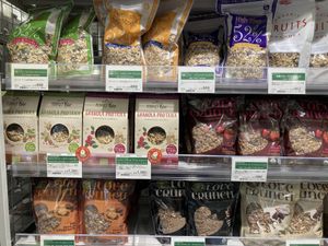 Granola   at Bio c' Bon in Fujisawa