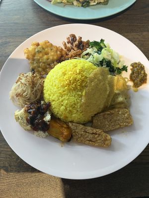 Meal 1. Delicious    at Sayur in Gothenburg