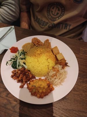 Nasi Campur at Sayur in Gothenburg