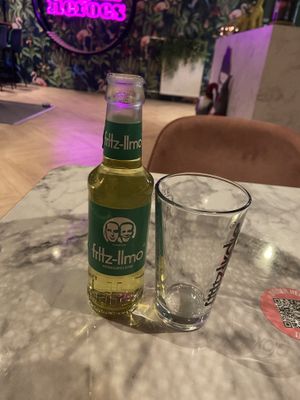 Honeydew lemonade: nice  at Vegan Heroes in Eindhoven