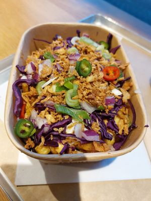 Shwarma loaded fries at Vegan Heroes in Eindhoven