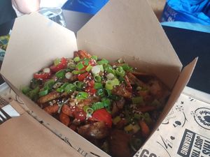 Loaded Fries with Guacemole and Vegan Chicken💚 at Vegan Heroes in Eindhoven