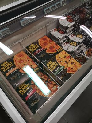 Vegan pizza at Netto in Akureyri