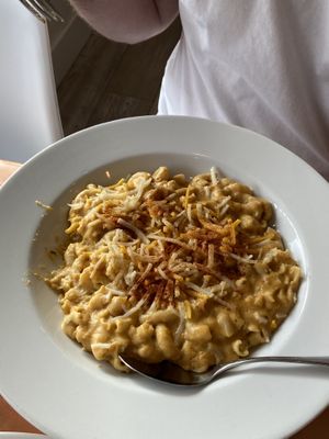 Mac and cheese   at Plantitude in Ladysmith