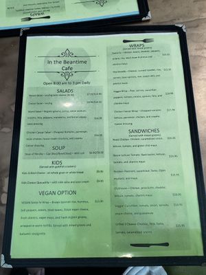 Lunch menue of „in the beantime cafe"  at Plantitude in Ladysmith