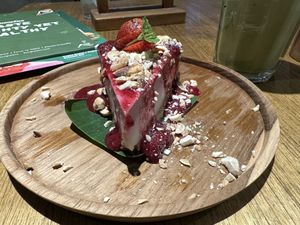 Strawberry cheesecake   at Burgreens - Menteng in Jakarta