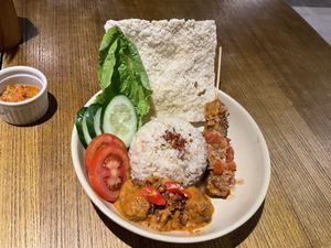rendang  at Burgreens - Menteng in Jakarta