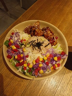 teriyaki bowl at Burgreens - Menteng in Jakarta