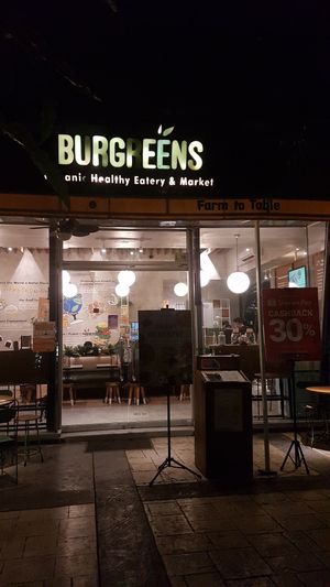 Outdoor at Burgreens in Tangerang