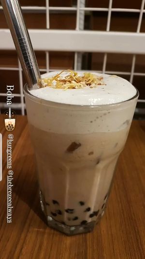 Earl Grey Dalgona Boba at Burgreens in Tangerang