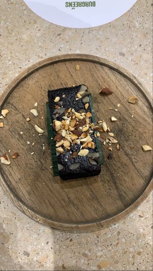 Vegan Fudge Brownie Bar at Burgreens in Tangerang