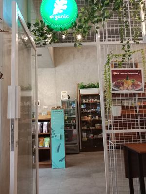 Organic health store at Burgreens in Tangerang