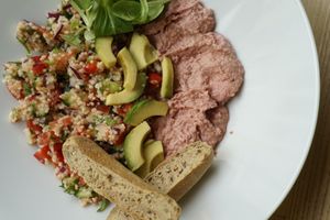 Wegańska sałatka z humusem  at Cukru Cafe in Jelenia Gora