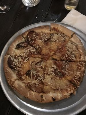 Americana ‘za  at Verdine in Houston