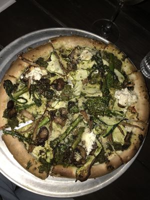 Green forest ‘za 🥺 at Verdine in Houston