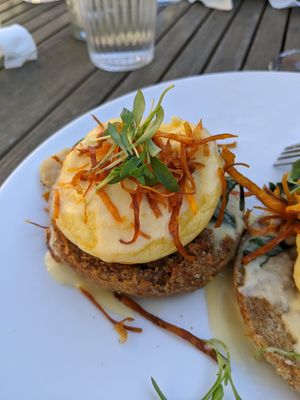 Eggs Benedict at Verdine in Houston