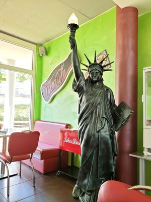 Interior at Jake's Diner Bar in Stuttgart