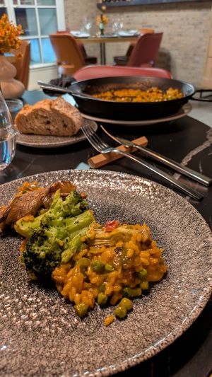 Paella at BLoved Veggie Corner in Madrid