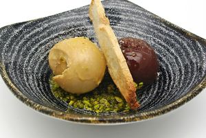 Ganache de chocolate y café blanco at BLoved Veggie Corner in Madrid