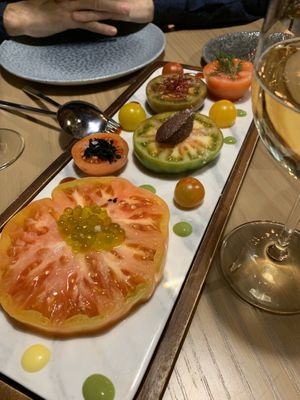 Tabla de tomates at BLoved Veggie Corner in Madrid