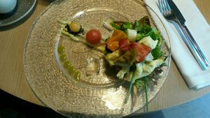 Warm veggie salad at BLoved Veggie Corner in Madrid