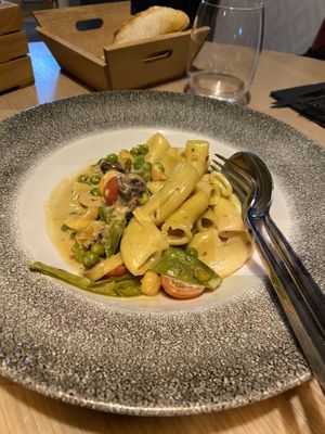 Pasta rigatoni  at BLoved Veggie Corner in Madrid