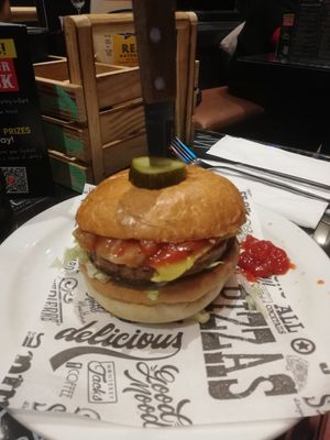 Burger at Monterey Jack's in Stirling