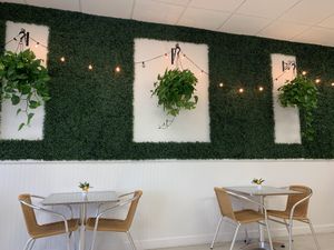 Dining area at Seed to Table Vegan Eatery in Venice