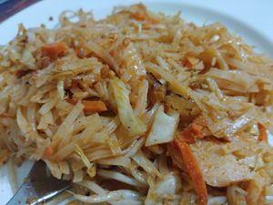 Pad Thai: Really good, recommend at Vegetarian House in San Jose