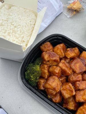 general tso tofu, rice and fortune cookie at Beansprout Chinese Restaurant in Raleigh