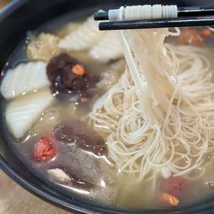 Herbal Mee Sua at Green Ba - Somerset in Central Singapore