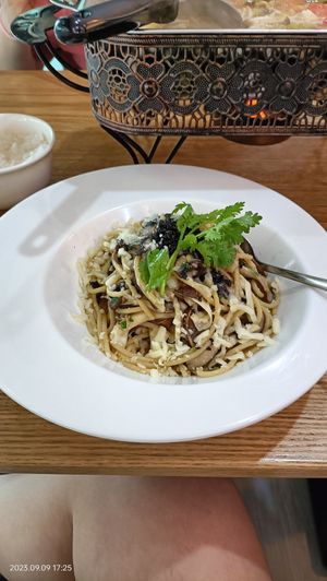  at Green Ba - Somerset in Central Singapore