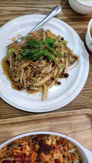  at Green Ba - Somerset in Central Singapore