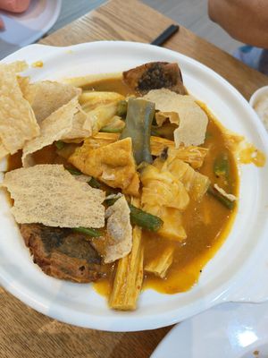 Curry fish veg ~ 23/7/24 at Green Ba - Somerset in Central Singapore