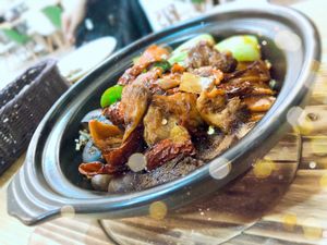 Claypot Rice at Green Ba - Somerset in Central Singapore