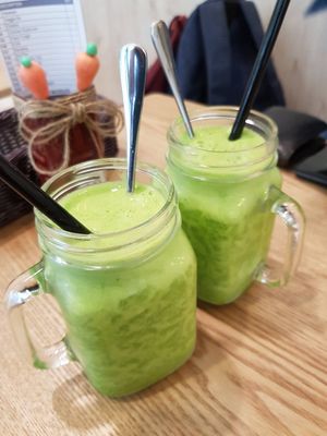 Green vegetables juice at Green Ba - Somerset in Central Singapore