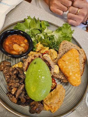 Plant Power ~26/1/24 at Privé - Somerset in Central Singapore