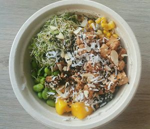 Standard poke at Poke Food Station in Willemstad