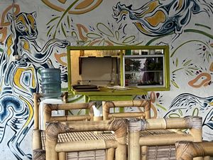   at Mama's Garden - Maybe closed in 